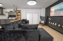 וילה פלואולס 8