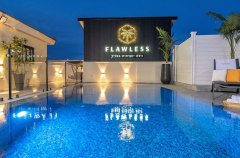 וילה פלואולס 62