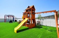 גרנד רויאל פמילי 79