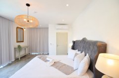 גרנד רויאל פמילי 41