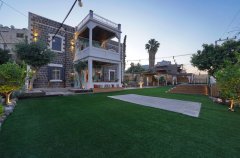 אואזיס פאלאס 49