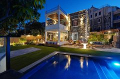 אואזיס פאלאס 20