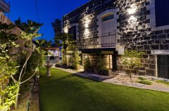 אואזיס פאלאס 53