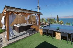 אואזיס פאלאס 63