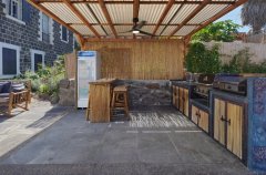 אואזיס פאלאס 73