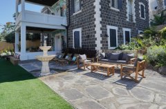 אואזיס פאלאס 74