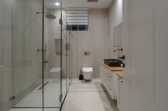 אואזיס פאלאס 9