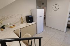 בין תכלת לכנרת 44