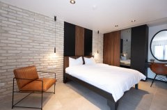 פסגת השמונה 41