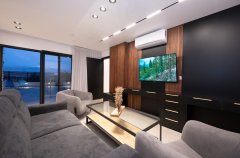 פסגת השמונה 31