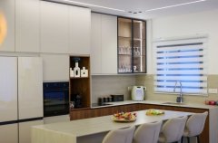 שיר בכנרת במושבה מגדל 16