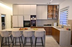 שיר בכנרת במושבה מגדל 27