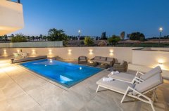 וילה אלפא 28