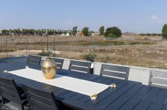 הבית באגם 33